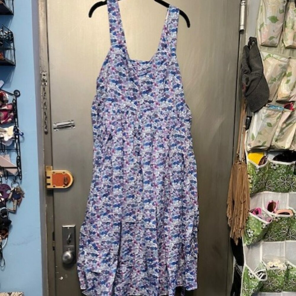 JCrew New apron dress in Liberty® Arrow Floral fabric - RETRO - Picture 8 of 16